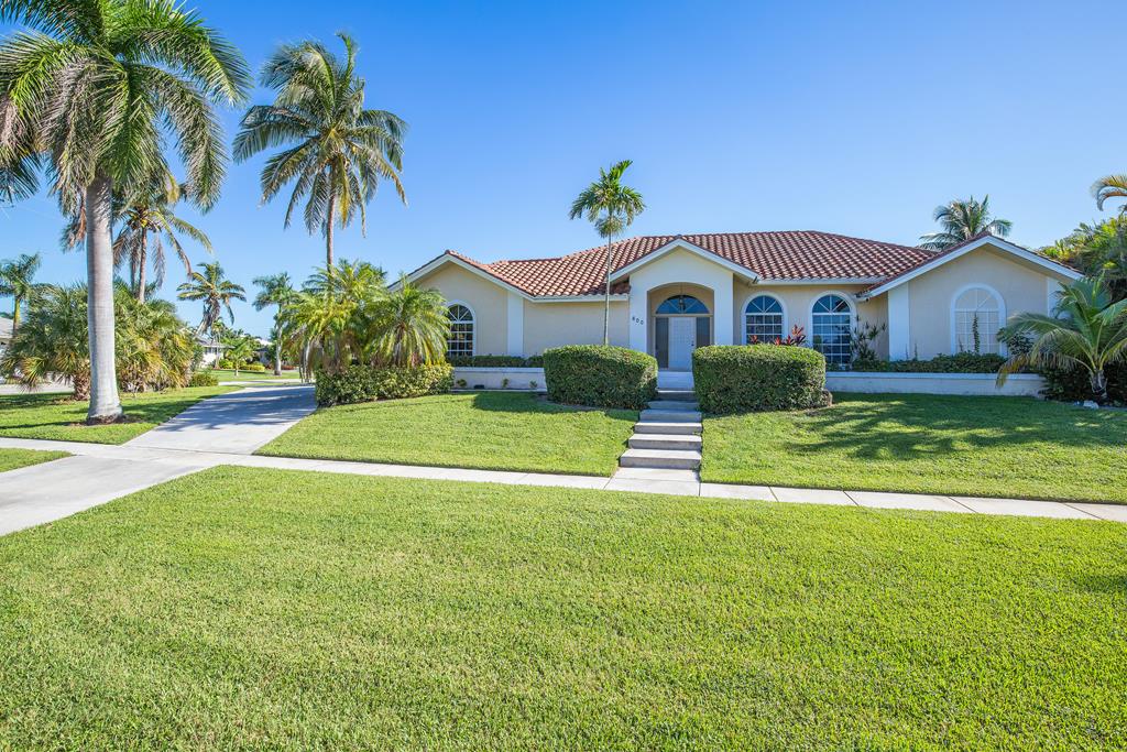 600 Tigertail Court 13662 Waterfront Marco Island Fl